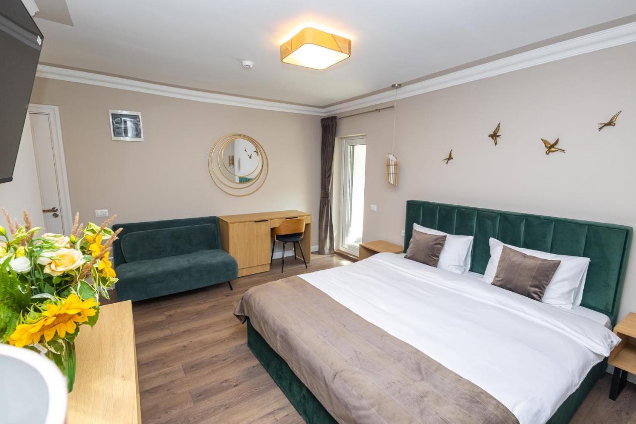 B59 Boutique Hotel Кимпулунг-Молдовенеск Екстер'єр фото