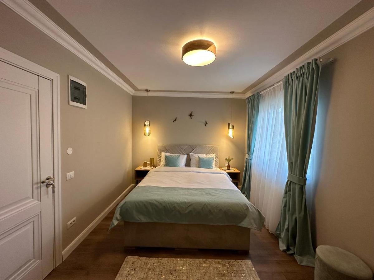 B59 Boutique Hotel Кимпулунг-Молдовенеск Екстер'єр фото