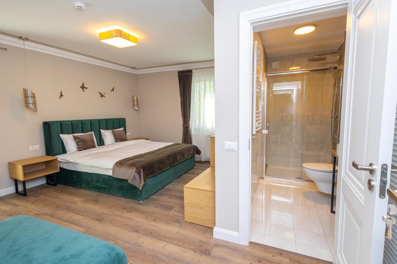 B59 Boutique Hotel Кимпулунг-Молдовенеск Екстер'єр фото